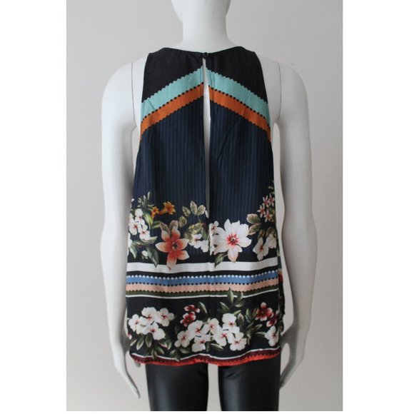 Farm Rio Floral Scarf Tank Top / Large / Keyhole Back Sleeveless - Picture 7 of 12
